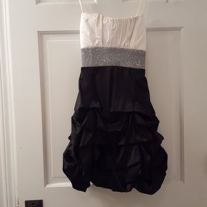 Semi-formal black and white dress